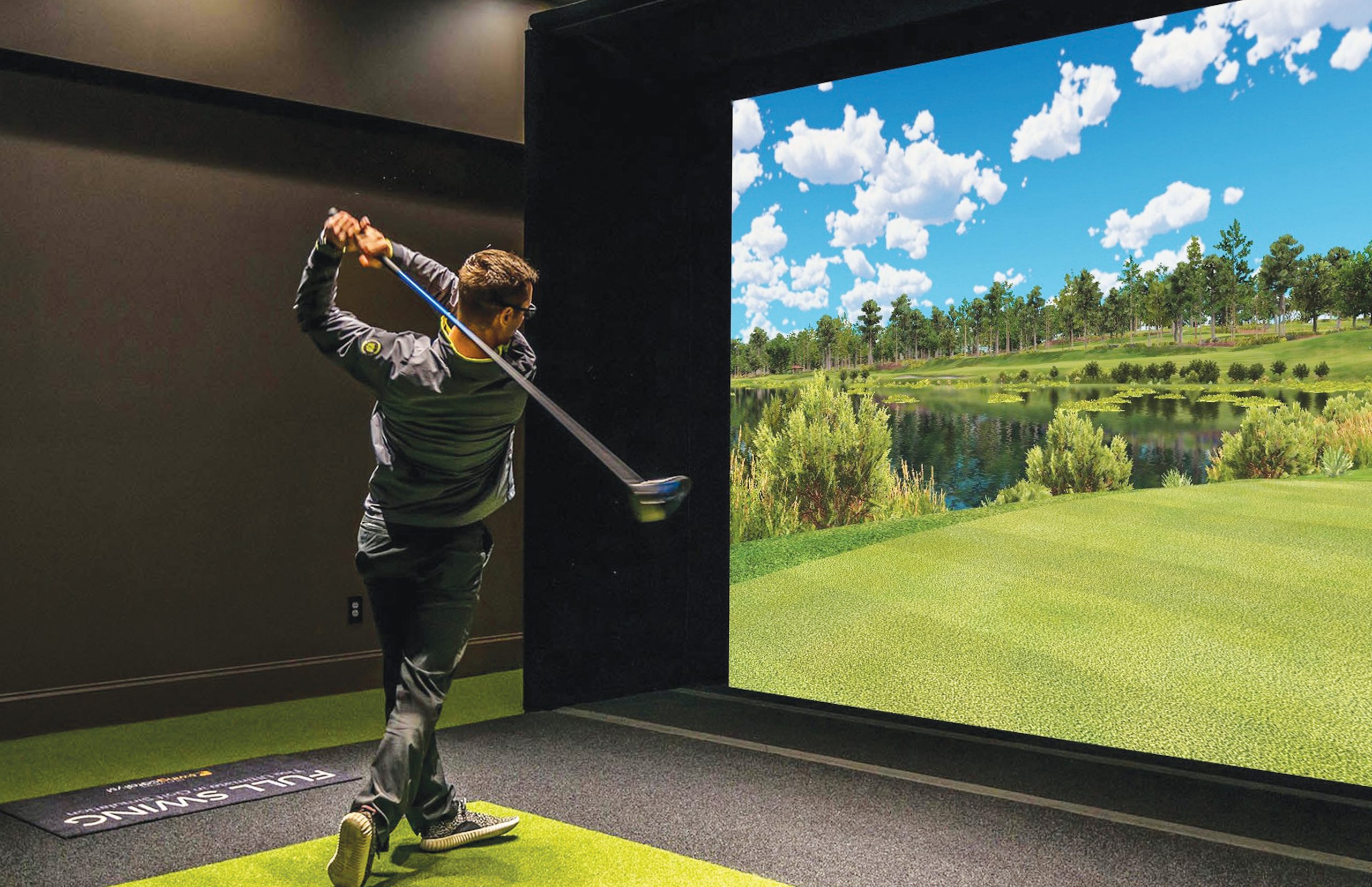 $10,000 Golf Simulator